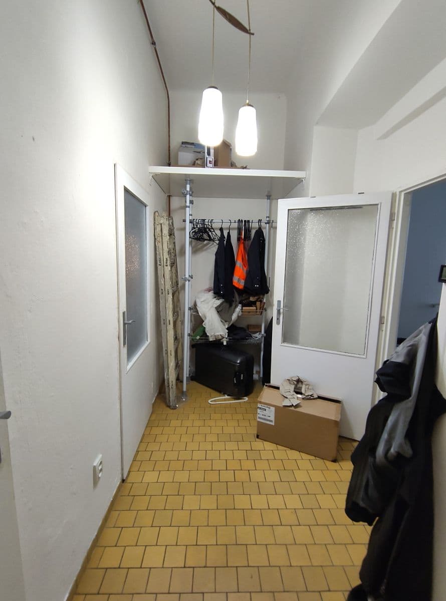 Prenájom bytu 1-izbový 44 m², Seifertova, Praha, Praha Prenájom bytu 1-izbový 44 m², Seifertova, Praha, Praha