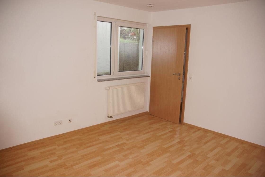 Prenájom bytu 3-izbový 69 m², Herrenberg, Bádensko-Wurttembersko Prenájom bytu 3-izbový 69 m², Herrenberg, Bádensko-Wurttembersko