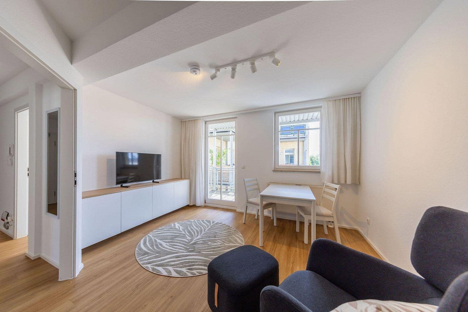 Prenájom bytu 1-izbový 36 m², Helmstr. 10, Erlangen, Bavorsko Prenájom bytu 1-izbový 36 m², Helmstr. 10, Erlangen, Bavorsko
