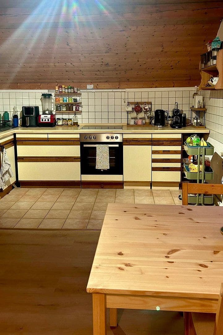 Prenájom bytu 1-izbový 41 m², Gladbeck, Severné Porýnie - Westfálsko Prenájom bytu 1-izbový 41 m², Gladbeck, Severné Porýnie - Westfálsko