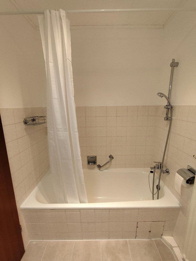 Prenájom bytu 2-izbový 42 m², Birkenwaldstraße 5, Obertshausen, Hesensko Prenájom bytu 2-izbový 42 m², Birkenwaldstraße 5, Obertshausen, Hesensko