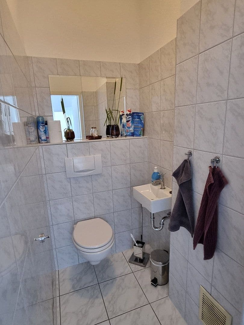 Prenájom kancelárie 107 m², Angermunder Straße 25, Duisburg-Großenbaum, Severné Porýnie - Westfálsko Prenájom kancelárie 107 m², Angermunder Straße 25, Duisburg-Großenbaum, Severné Porýnie - Westfálsko