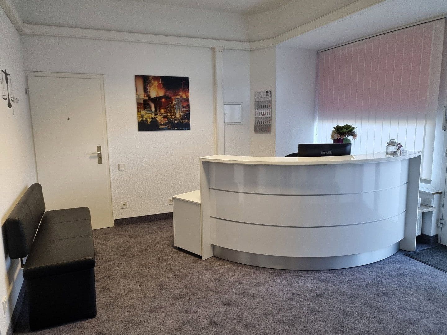 Prenájom kancelárie 107 m², Angermunder Straße 25, Duisburg-Großenbaum, Severné Porýnie - Westfálsko Prenájom kancelárie 107 m², Angermunder Straße 25, Duisburg-Großenbaum, Severné Porýnie - Westfálsko