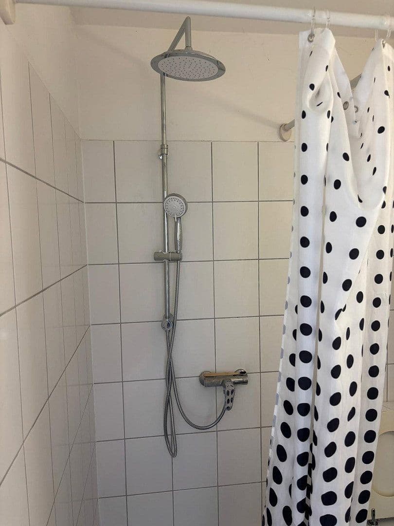 Prenájom bytu 1-izbový 20 m², Mannheim, Bádensko-Wurttembersko Prenájom bytu 1-izbový 20 m², Mannheim, Bádensko-Wurttembersko
