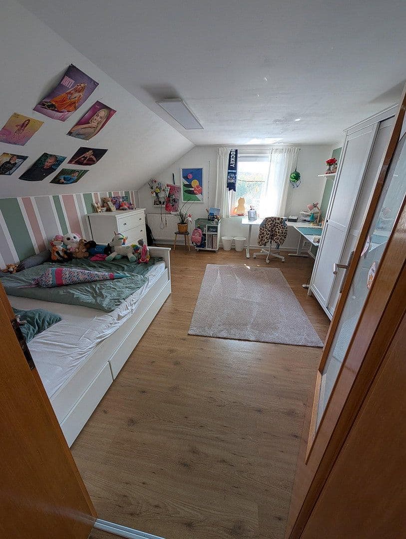 Predaj domu 220 m², pozemok 986 m², Niederwinkling, Bavorsko Predaj domu 220 m², pozemok 986 m², Niederwinkling, Bavorsko