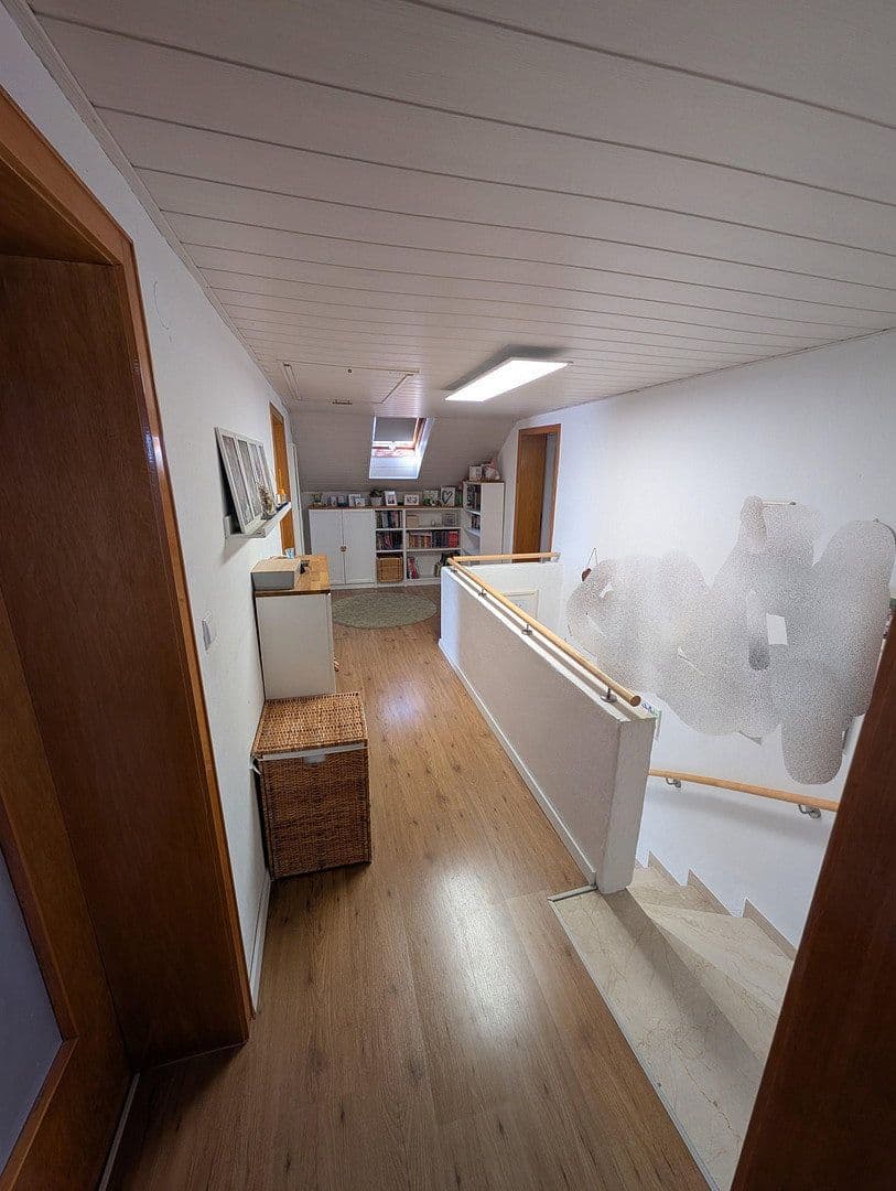Predaj domu 220 m², pozemok 986 m², Niederwinkling, Bavorsko Predaj domu 220 m², pozemok 986 m², Niederwinkling, Bavorsko