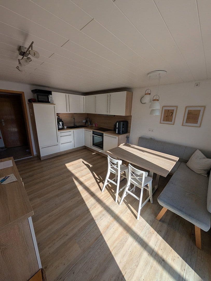 Predaj domu 220 m², pozemok 986 m², Niederwinkling, Bavorsko Predaj domu 220 m², pozemok 986 m², Niederwinkling, Bavorsko