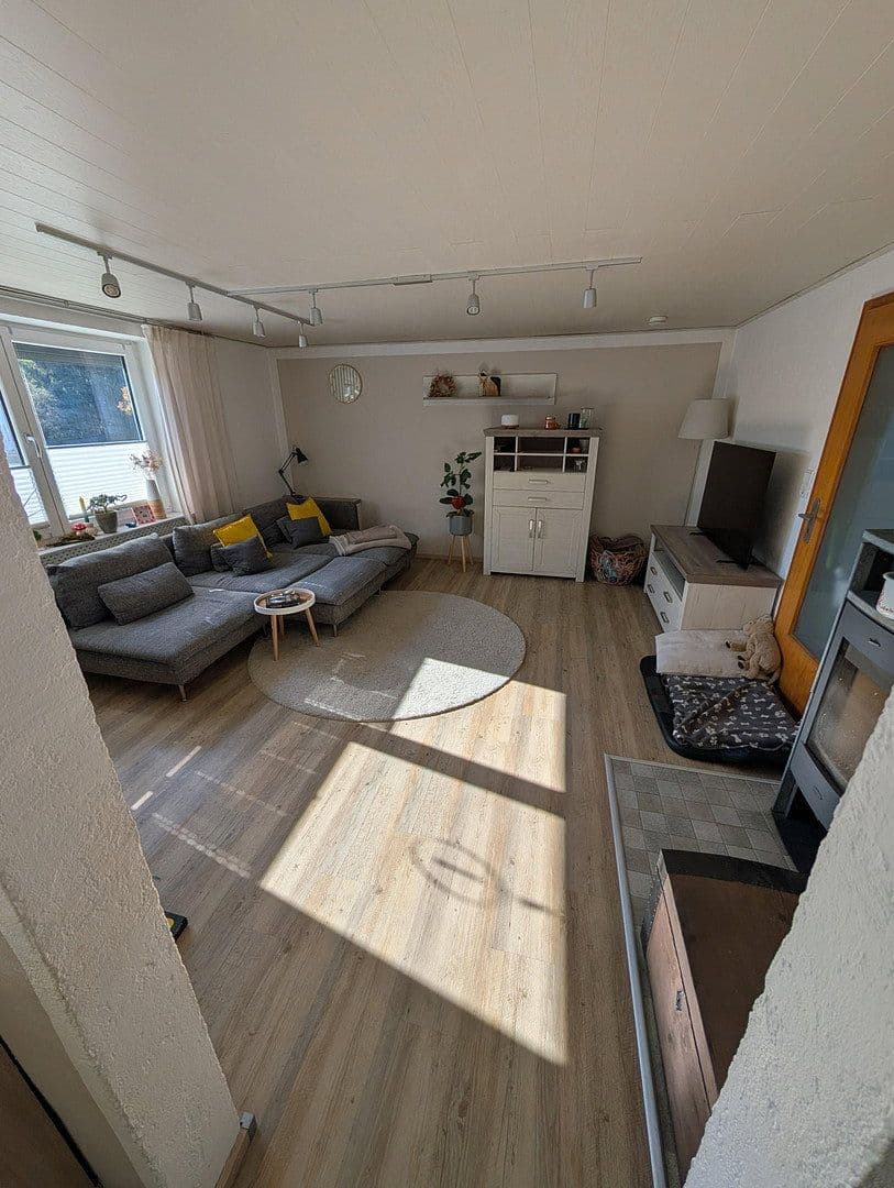 Predaj domu 220 m², pozemok 986 m², Niederwinkling, Bavorsko Predaj domu 220 m², pozemok 986 m², Niederwinkling, Bavorsko