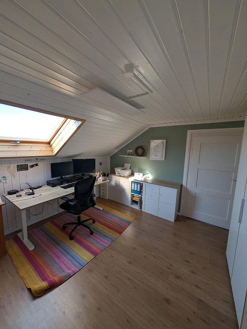 Predaj domu 220 m², pozemok 986 m², Niederwinkling, Bavorsko Predaj domu 220 m², pozemok 986 m², Niederwinkling, Bavorsko