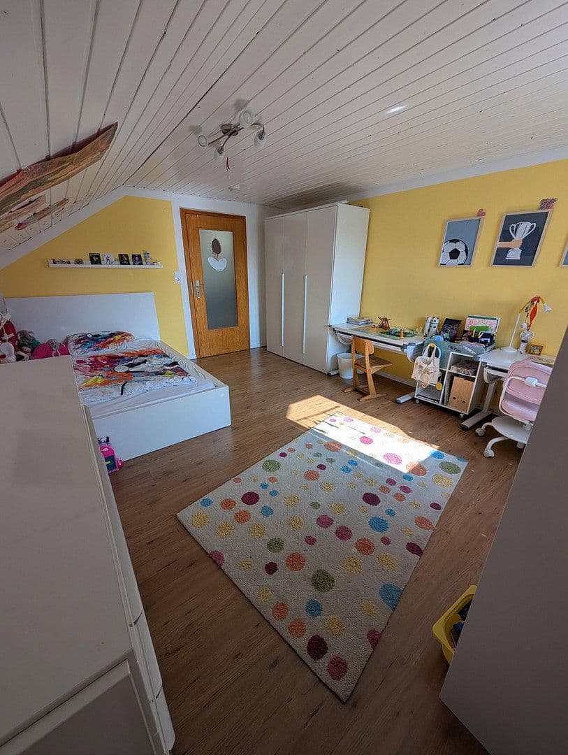 Predaj domu 220 m², pozemok 986 m², Niederwinkling, Bavorsko Predaj domu 220 m², pozemok 986 m², Niederwinkling, Bavorsko
