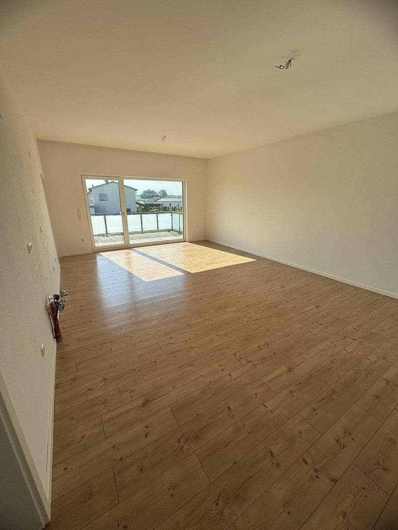 Prenájom bytu 3-izbový 104 m², An der Brennerei 11, Mötzing, Bavorsko Prenájom bytu 3-izbový 104 m², An der Brennerei 11, Mötzing, Bavorsko