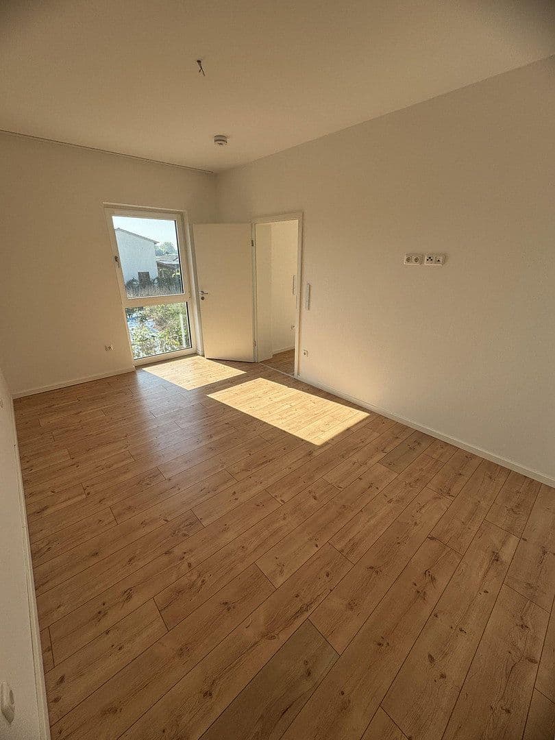Prenájom bytu 3-izbový 104 m², An der Brennerei 11, Mötzing, Bavorsko Prenájom bytu 3-izbový 104 m², An der Brennerei 11, Mötzing, Bavorsko