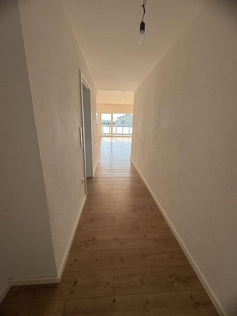 Prenájom bytu 3-izbový 104 m², An der Brennerei 11, Mötzing, Bavorsko Prenájom bytu 3-izbový 104 m², An der Brennerei 11, Mötzing, Bavorsko