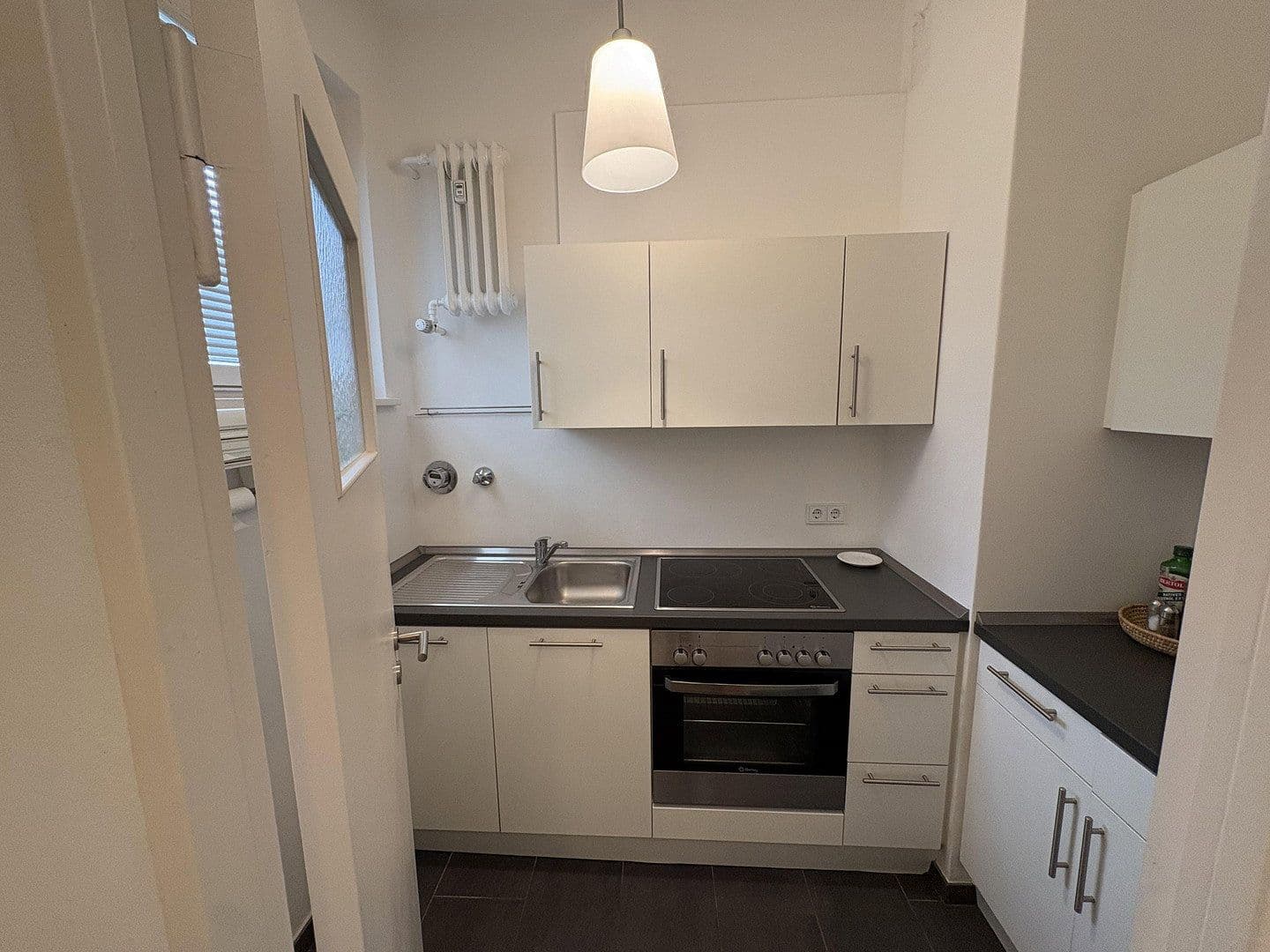 Predaj bytu 1-izbový 40 m², Güntzelstr.66, Berlin, Berlín Predaj bytu 1-izbový 40 m², Güntzelstr.66, Berlin, Berlín
