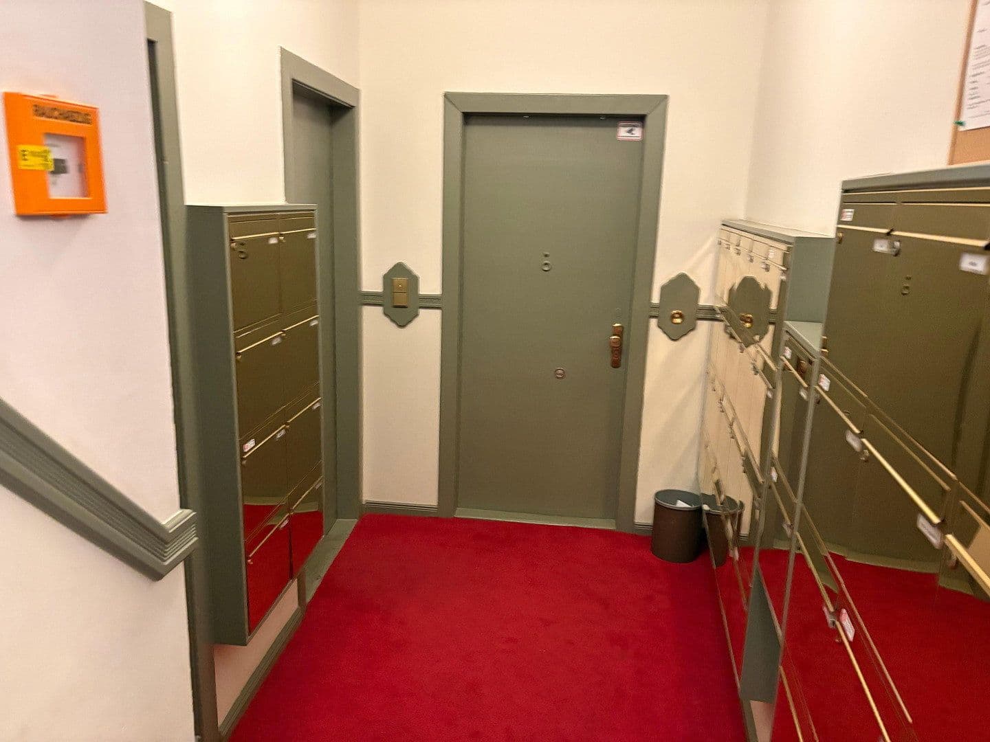 Predaj bytu 1-izbový 40 m², Güntzelstr.66, Berlin, Berlín Predaj bytu 1-izbový 40 m², Güntzelstr.66, Berlin, Berlín