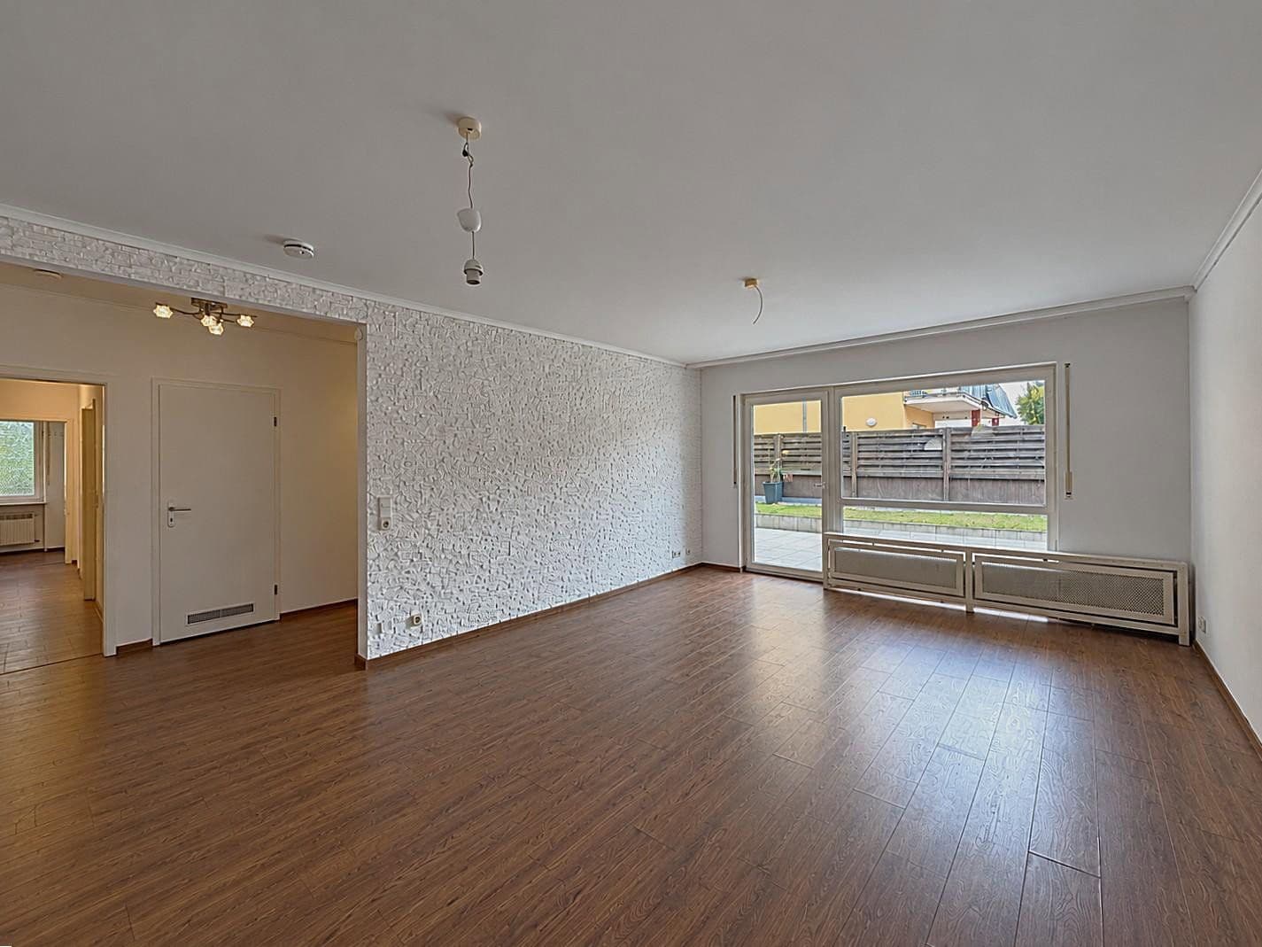 Predaj bytu 3-izbový 93 m², Frankfurt, Hesensko Predaj bytu 3-izbový 93 m², Frankfurt, Hesensko