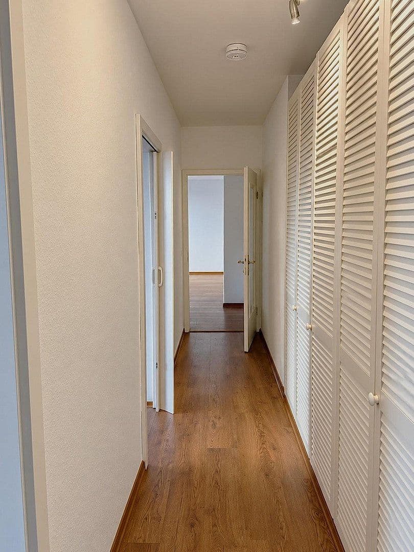 Predaj bytu 3-izbový 93 m², Frankfurt, Hesensko Predaj bytu 3-izbový 93 m², Frankfurt, Hesensko