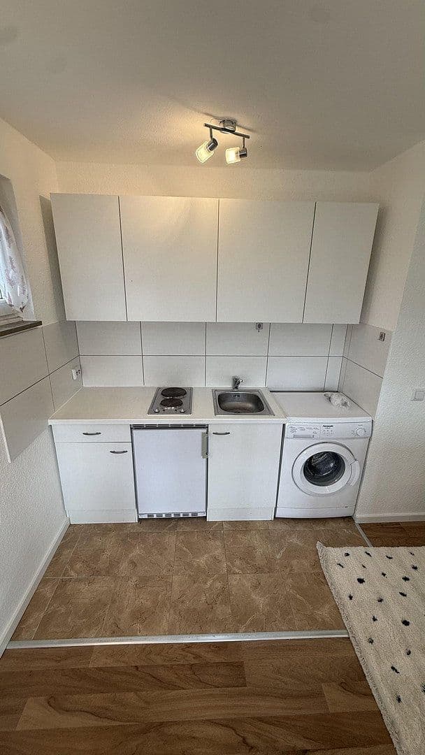 Prenájom bytu 1-izbový 30 m², Paul-Gerhard-Allee 44, München-Pasing-Obermenzing, Bavorsko Prenájom bytu 1-izbový 30 m², Paul-Gerhard-Allee 44, München-Pasing-Obermenzing, Bavorsko