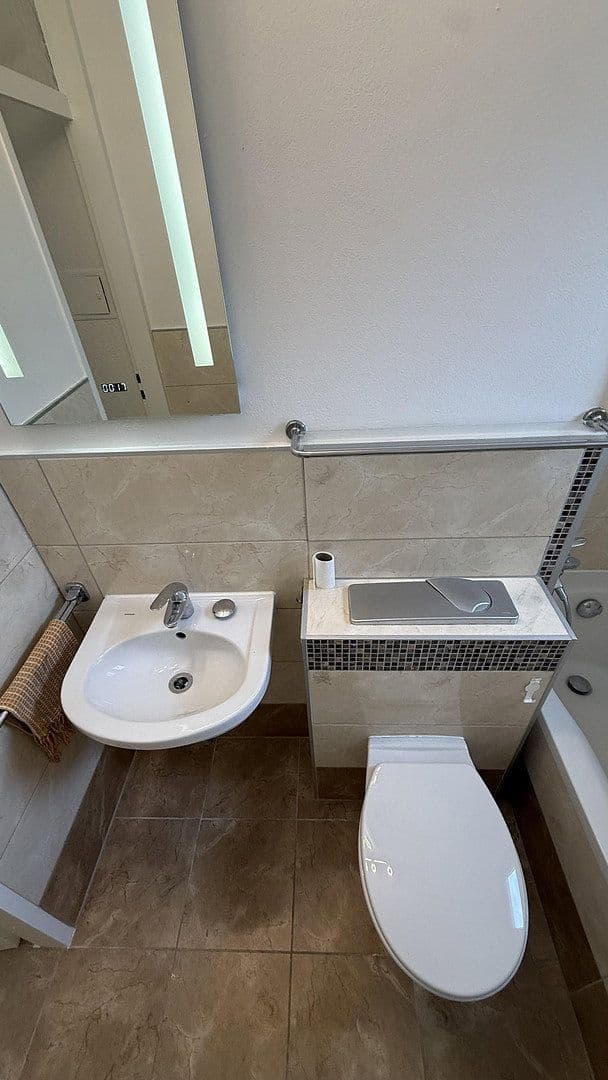 Prenájom bytu 1-izbový 30 m², Paul-Gerhard-Allee 44, München-Pasing-Obermenzing, Bavorsko Prenájom bytu 1-izbový 30 m², Paul-Gerhard-Allee 44, München-Pasing-Obermenzing, Bavorsko