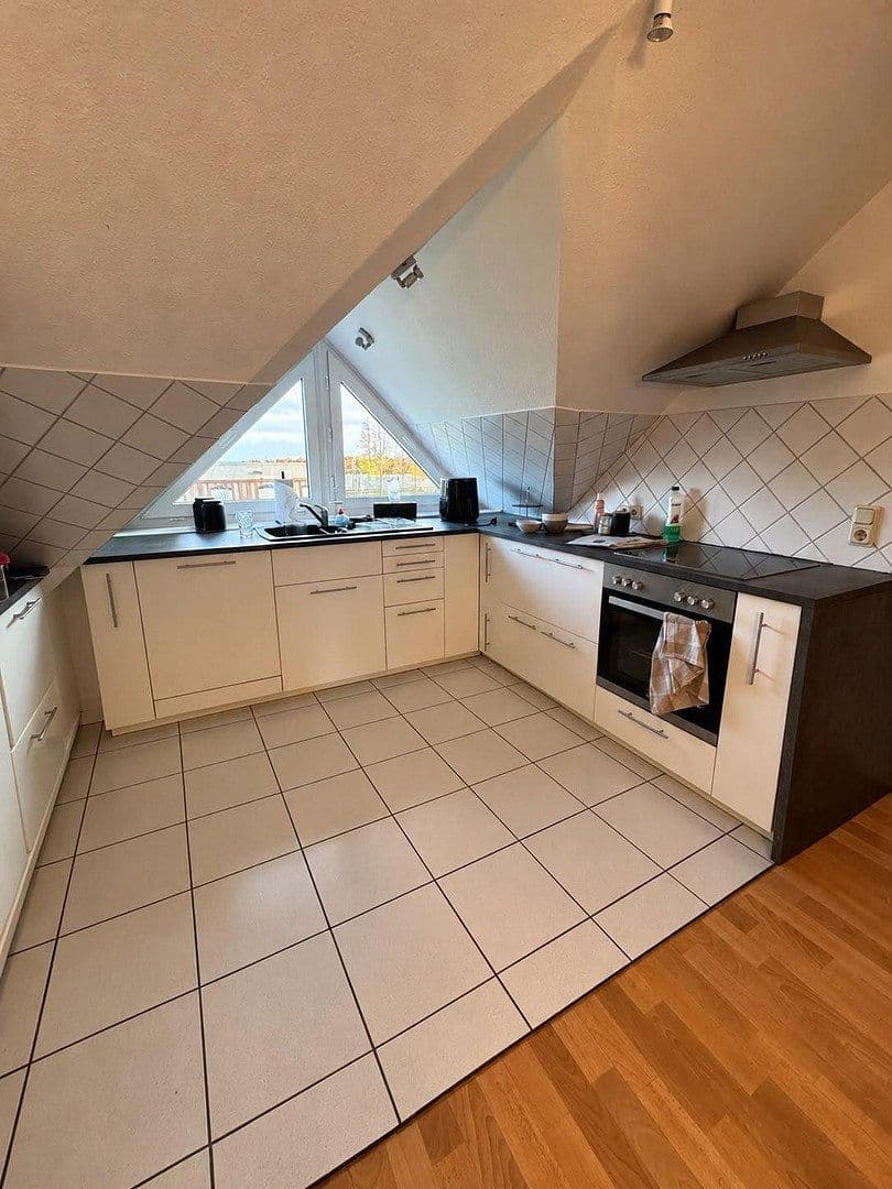 Prenájom bytu 3-izbový 74 m², Deichgräfenstr. 2, Nordenham, Dolné Sasko Prenájom bytu 3-izbový 74 m², Deichgräfenstr. 2, Nordenham, Dolné Sasko