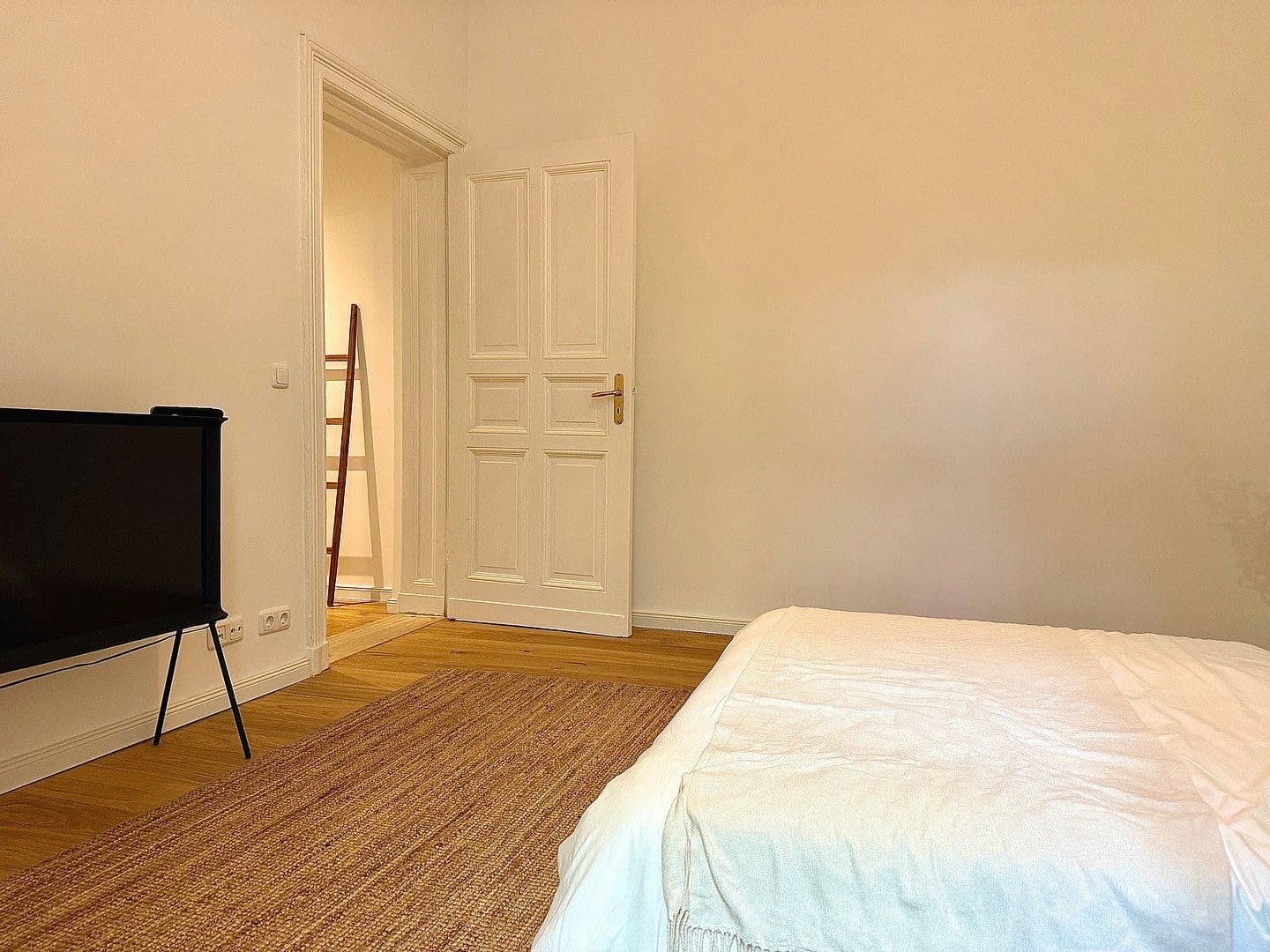 Predaj bytu 1-izbový 27 m², Berlin, Berlín Predaj bytu 1-izbový 27 m², Berlin, Berlín