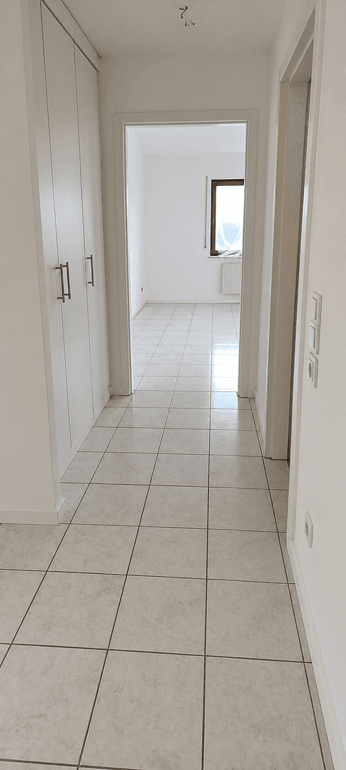 Prenájom bytu 2-izbový 61 m², Lauffen am Neckar, Bádensko-Wurttembersko Prenájom bytu 2-izbový 61 m², Lauffen am Neckar, Bádensko-Wurttembersko