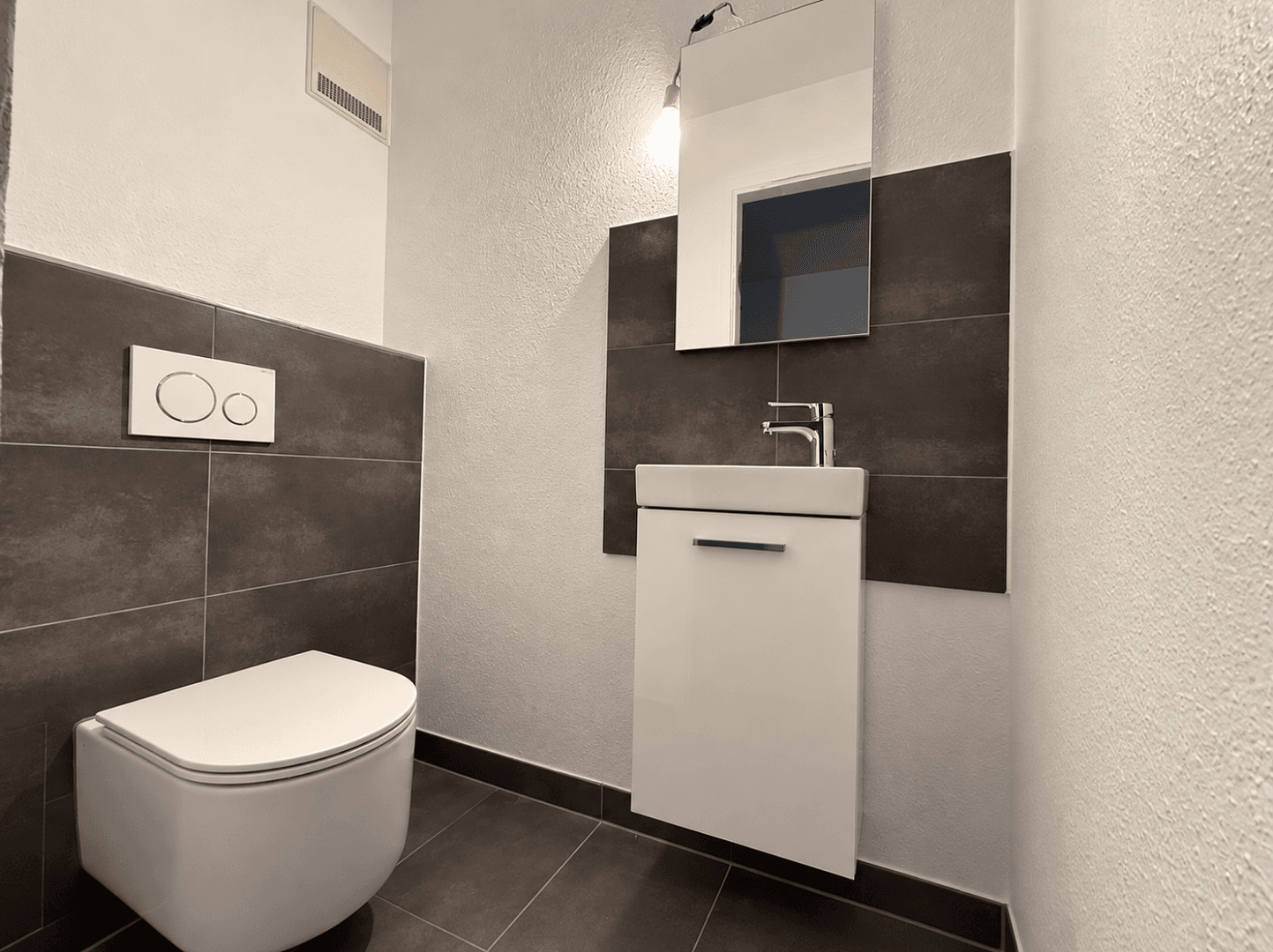 Prenájom bytu 2-izbový 61 m², Lauffen am Neckar, Bádensko-Wurttembersko Prenájom bytu 2-izbový 61 m², Lauffen am Neckar, Bádensko-Wurttembersko