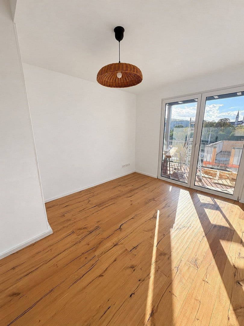 Prenájom bytu 4-izbový 98 m², Gerberstraße 17, Würzburg, Bavorsko Prenájom bytu 4-izbový 98 m², Gerberstraße 17, Würzburg, Bavorsko