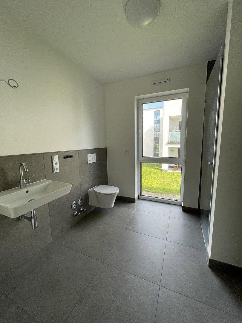 Prenájom bytu 3-izbový 96 m², Bruchstraße 4-6, Simmerath, Severné Porýnie - Westfálsko Prenájom bytu 3-izbový 96 m², Bruchstraße 4-6, Simmerath, Severné Porýnie - Westfálsko
