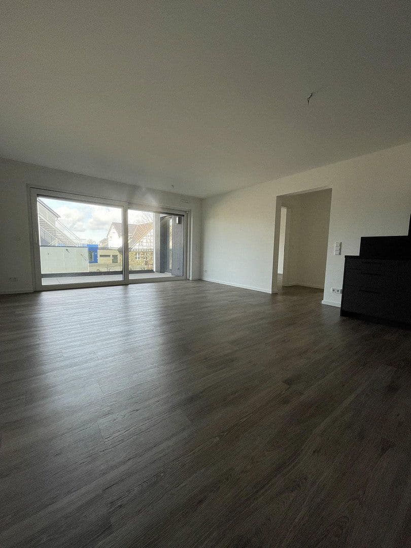 Prenájom bytu 3-izbový 96 m², Bruchstraße 4-6, Simmerath, Severné Porýnie - Westfálsko Prenájom bytu 3-izbový 96 m², Bruchstraße 4-6, Simmerath, Severné Porýnie - Westfálsko