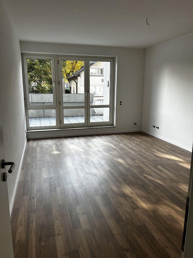 Prenájom bytu 2-izbový 72 m², Aarstraße 243/245, Taunusstein, Hesensko Prenájom bytu 2-izbový 72 m², Aarstraße 243/245, Taunusstein, Hesensko