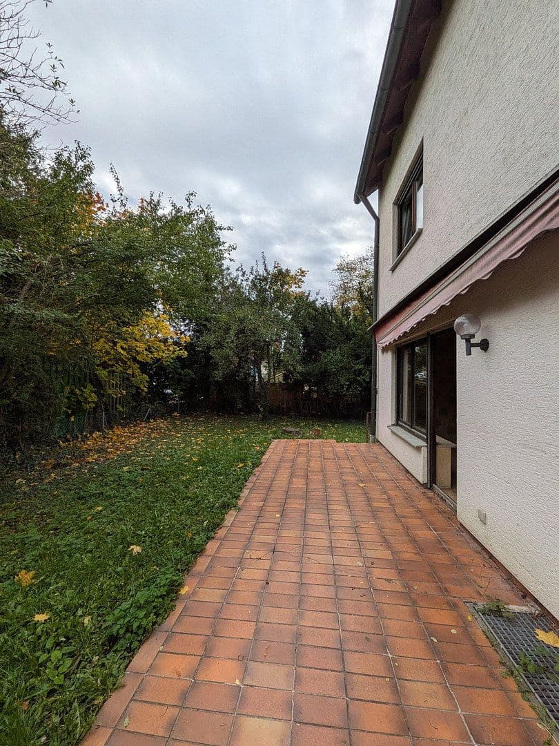 Predaj domu 134 m², pozemok 410 m², Hasenweg 6/1, Neu-Ulm, Bavorsko Predaj domu 134 m², pozemok 410 m², Hasenweg 6/1, Neu-Ulm, Bavorsko