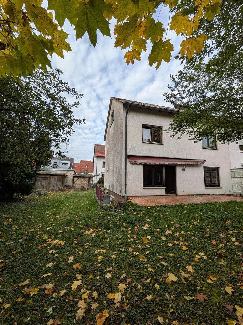 Predaj domu 134 m², pozemok 410 m², Hasenweg 6/1, Neu-Ulm, Bavorsko Predaj domu 134 m², pozemok 410 m², Hasenweg 6/1, Neu-Ulm, Bavorsko