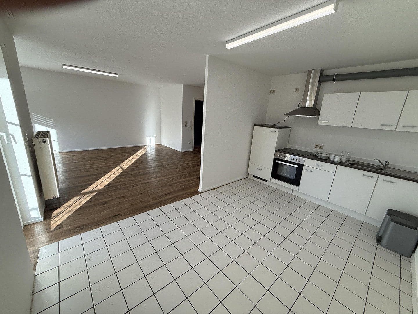 Prenájom bytu 2-izbový 60 m², Nürnberg, Bavorsko Prenájom bytu 2-izbový 60 m², Nürnberg, Bavorsko