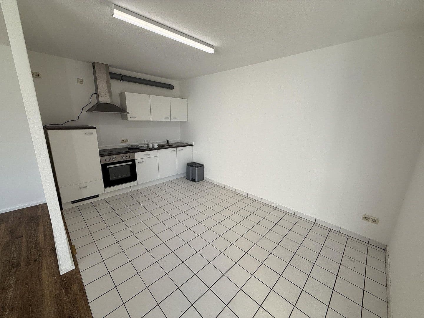 Prenájom bytu 2-izbový 60 m², Nürnberg, Bavorsko Prenájom bytu 2-izbový 60 m², Nürnberg, Bavorsko
