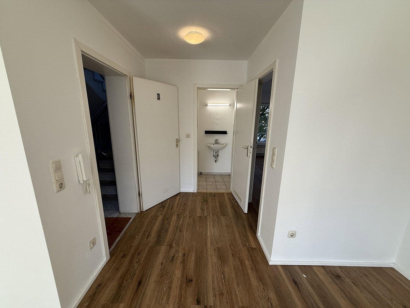 Prenájom bytu 2-izbový 60 m², Nürnberg, Bavorsko Prenájom bytu 2-izbový 60 m², Nürnberg, Bavorsko