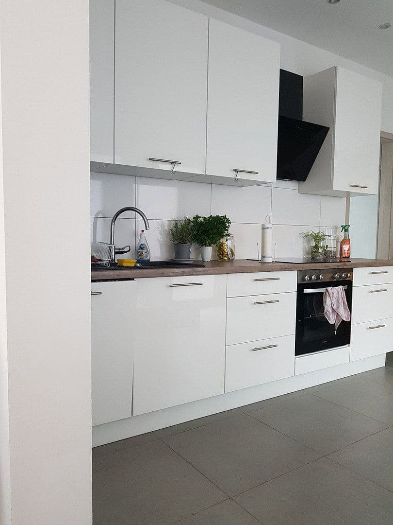 Prenájom bytu 2-izbový 68 m², Steinmetzstraße 6, Karlsruhe, Bádensko-Wurttembersko Prenájom bytu 2-izbový 68 m², Steinmetzstraße 6, Karlsruhe, Bádensko-Wurttembersko