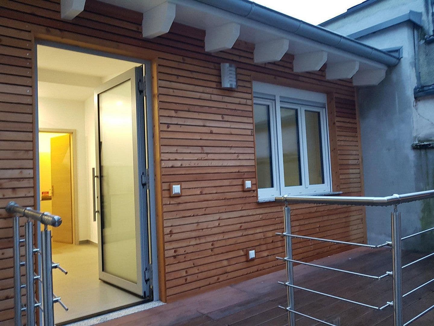 Prenájom bytu 2-izbový 68 m², Steinmetzstraße 6, Karlsruhe, Bádensko-Wurttembersko Prenájom bytu 2-izbový 68 m², Steinmetzstraße 6, Karlsruhe, Bádensko-Wurttembersko