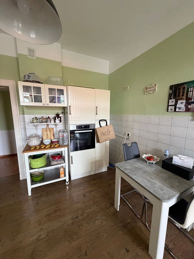 Prenájom bytu 4-izbový 130 m², Eisenach, Durínsko Prenájom bytu 4-izbový 130 m², Eisenach, Durínsko