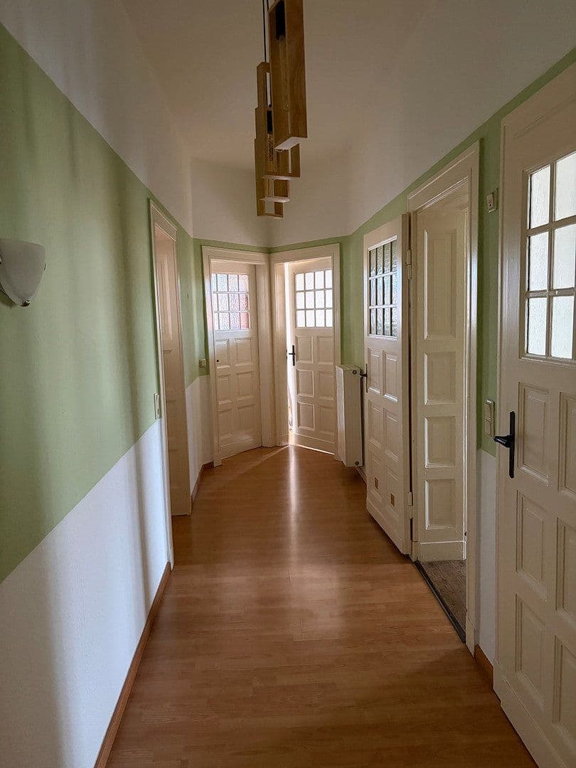 Prenájom bytu 4-izbový 130 m², Eisenach, Durínsko Prenájom bytu 4-izbový 130 m², Eisenach, Durínsko
