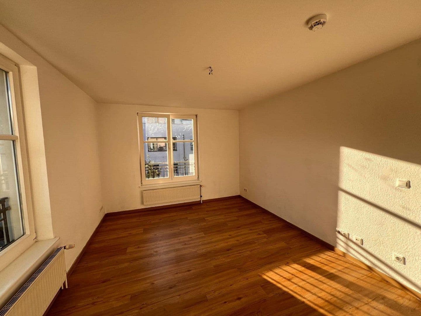 Prenájom bytu 3-izbový 78 m², Friedrich-Ebert-Straße 15, Eberswalde, Brandenbursko Prenájom bytu 3-izbový 78 m², Friedrich-Ebert-Straße 15, Eberswalde, Brandenbursko