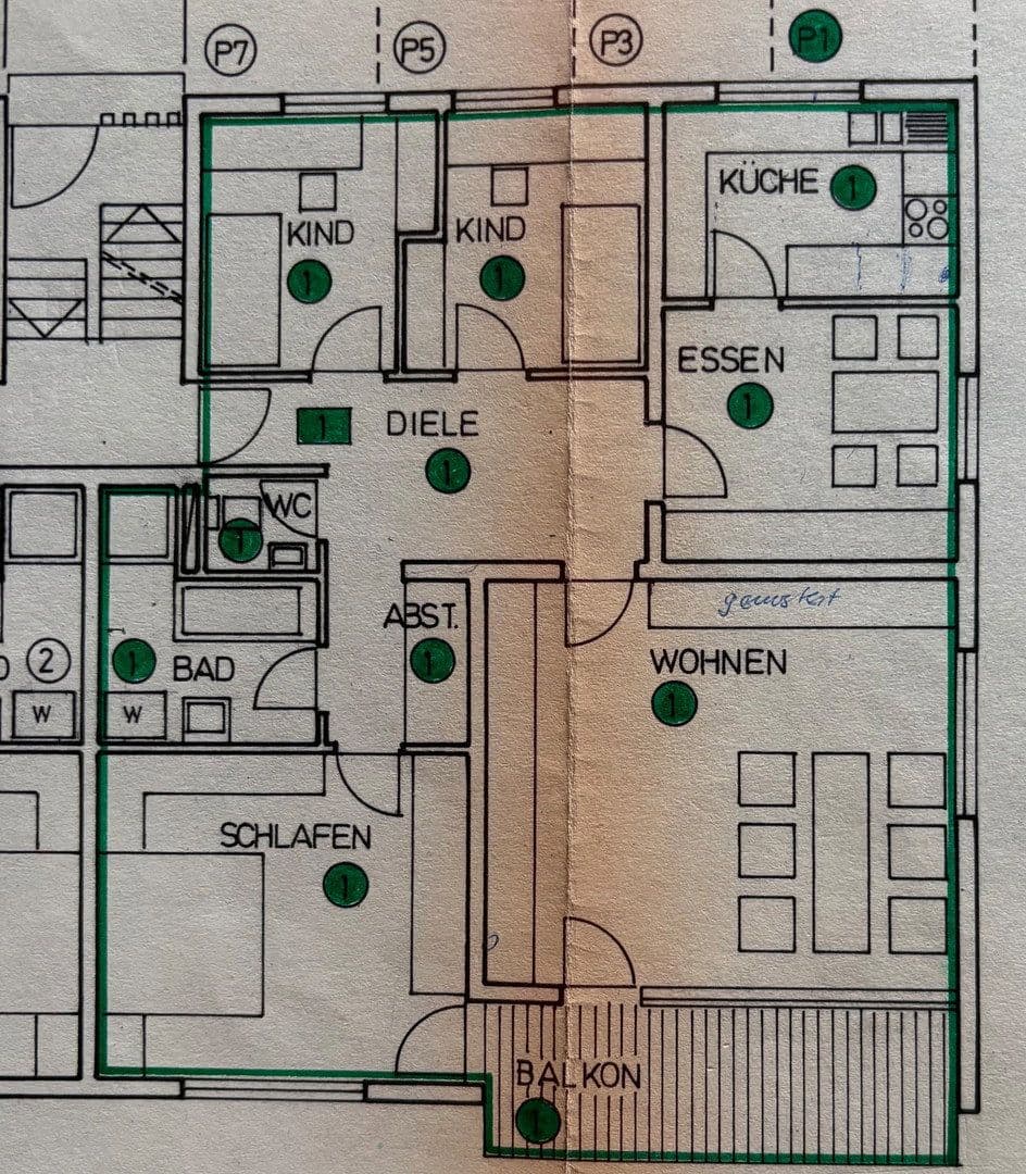 Prenájom bytu 5-izbový 108 m², Leonberg, Bádensko-Wurttembersko Prenájom bytu 5-izbový 108 m², Leonberg, Bádensko-Wurttembersko