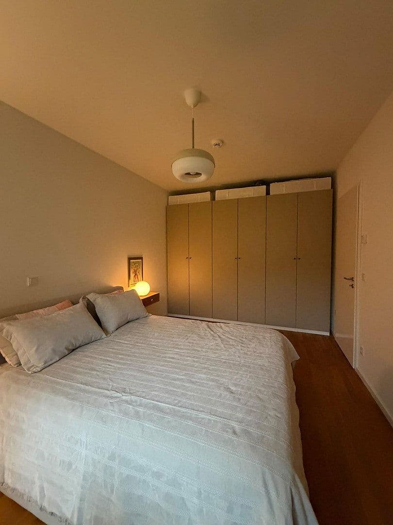 Prenájom bytu 2-izbový 62 m², Hamburg, Hamburg Prenájom bytu 2-izbový 62 m², Hamburg, Hamburg
