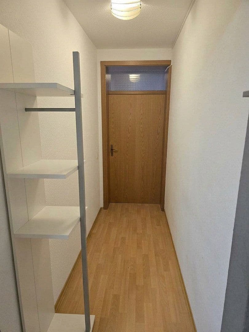 Prenájom bytu 5-izbový 145 m², Hauptstraße 73, Niedernhall, Bádensko-Wurttembersko Prenájom bytu 5-izbový 145 m², Hauptstraße 73, Niedernhall, Bádensko-Wurttembersko