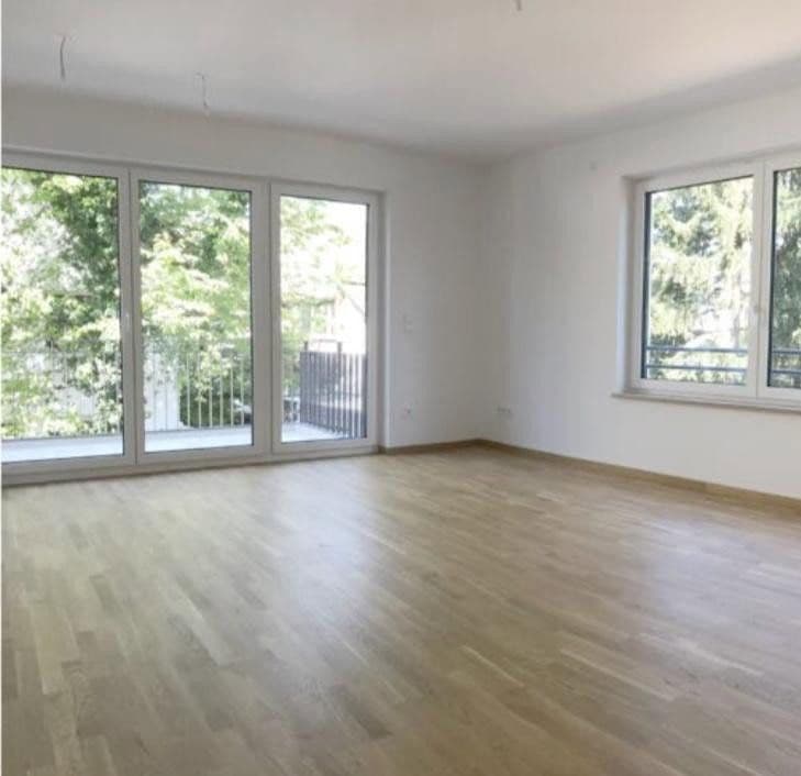 Prenájom bytu 2-izbový 58 m², Kistlerhofstrasse 112b, München, Bavorsko Prenájom bytu 2-izbový 58 m², Kistlerhofstrasse 112b, München, Bavorsko