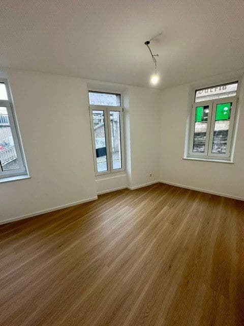 Prenájom bytu 4-izbový 85 m², Mühlstraße 3, Fürth, Bavorsko Prenájom bytu 4-izbový 85 m², Mühlstraße 3, Fürth, Bavorsko