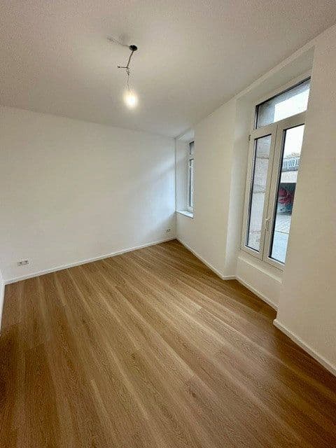 Prenájom bytu 4-izbový 85 m², Mühlstraße 3, Fürth, Bavorsko Prenájom bytu 4-izbový 85 m², Mühlstraße 3, Fürth, Bavorsko