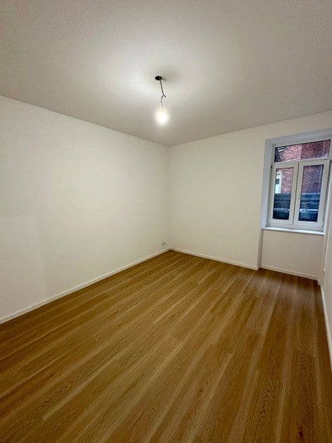 Prenájom bytu 4-izbový 85 m², Mühlstraße 3, Fürth, Bavorsko Prenájom bytu 4-izbový 85 m², Mühlstraße 3, Fürth, Bavorsko