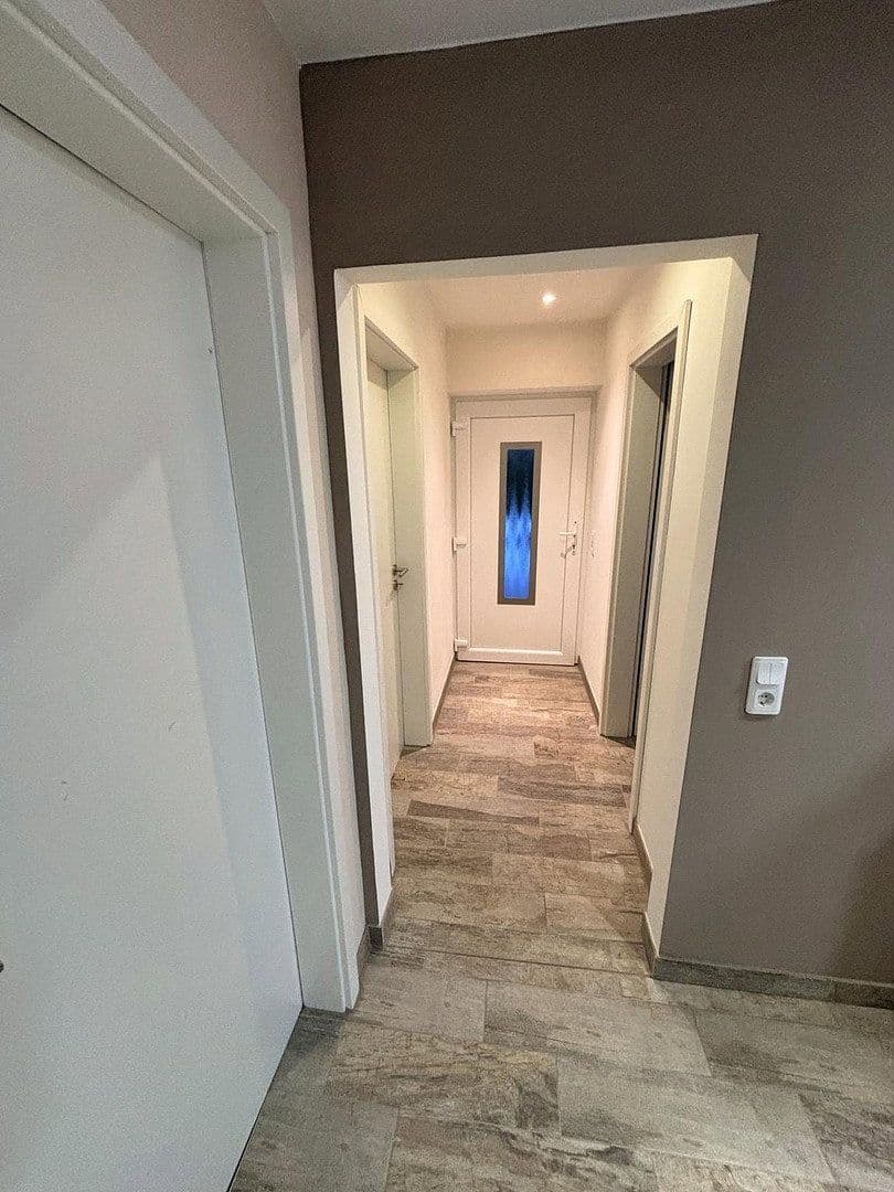 Predaj domu 192 m², pozemok 859 m², Südbrookmerland, Dolné Sasko Predaj domu 192 m², pozemok 859 m², Südbrookmerland, Dolné Sasko