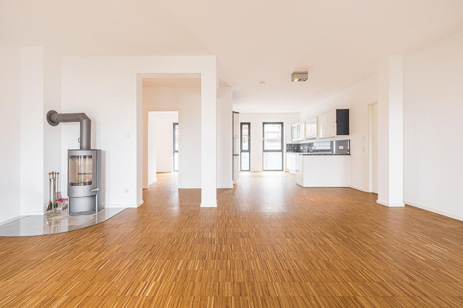 Predaj bytu 5-izbový 156 m², Leipzig, Sasko Predaj bytu 5-izbový 156 m², Leipzig, Sasko